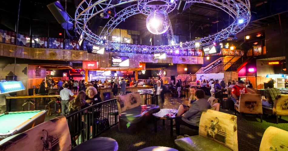 20 Tempat Hiburan Malam Terbaik di Houston